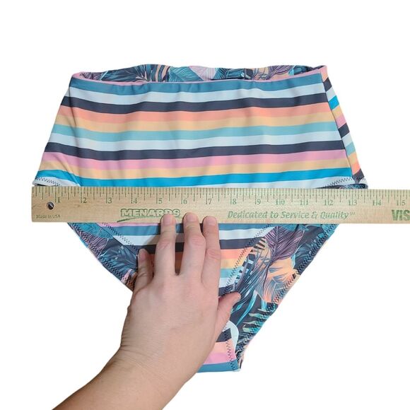 NWT Womens 2 pc Bikini Set Size Med - Picture 3 of 12